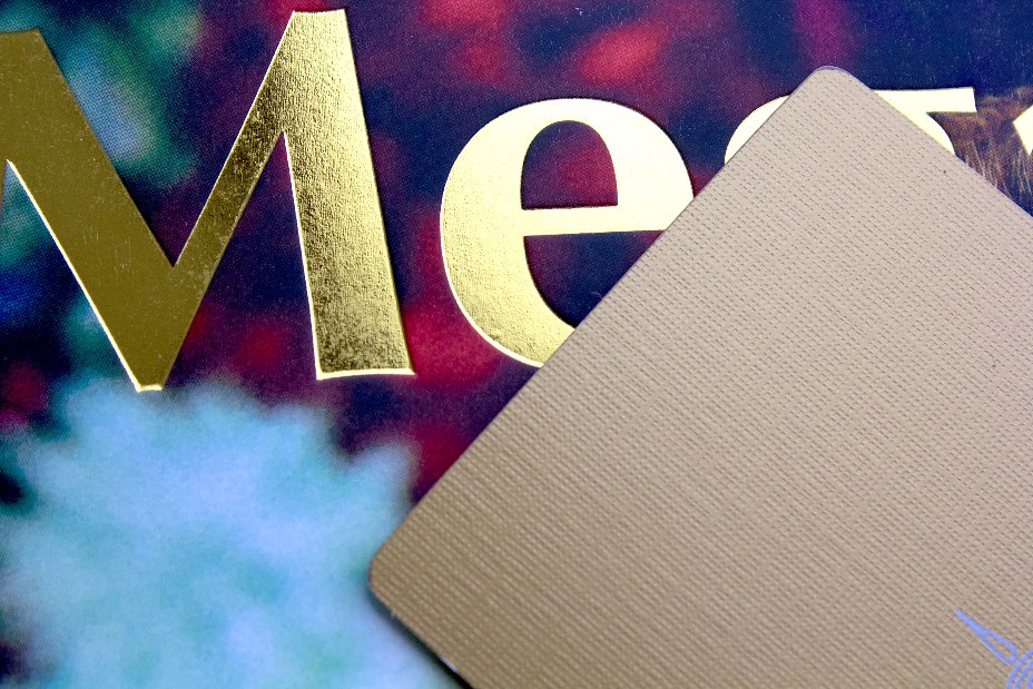 Metallic Ink vs. Foil Stamping